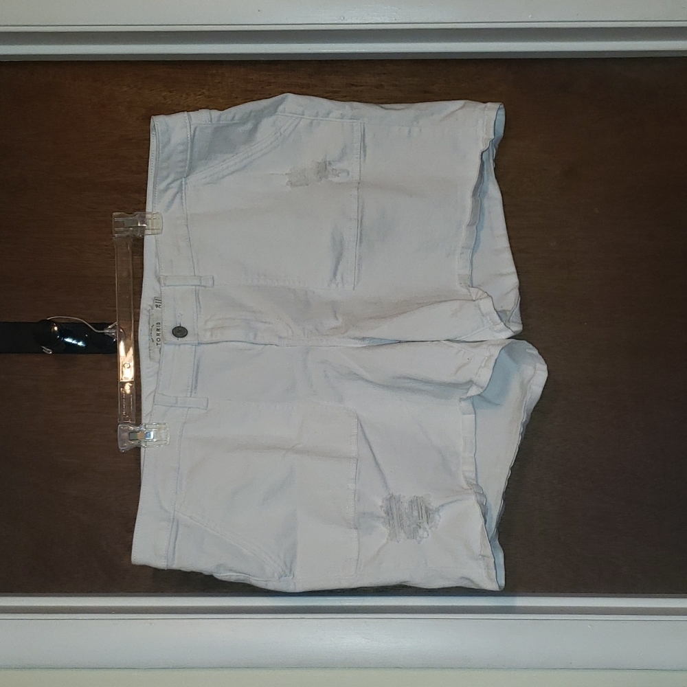 Distressed White Shorts | Torrid